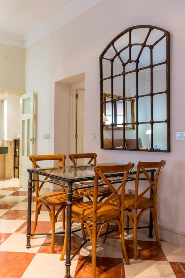 Quevedo Suite 세비야 외부 사진