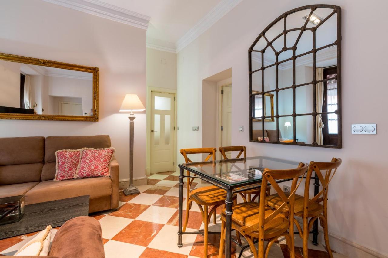Quevedo Suite 세비야 외부 사진