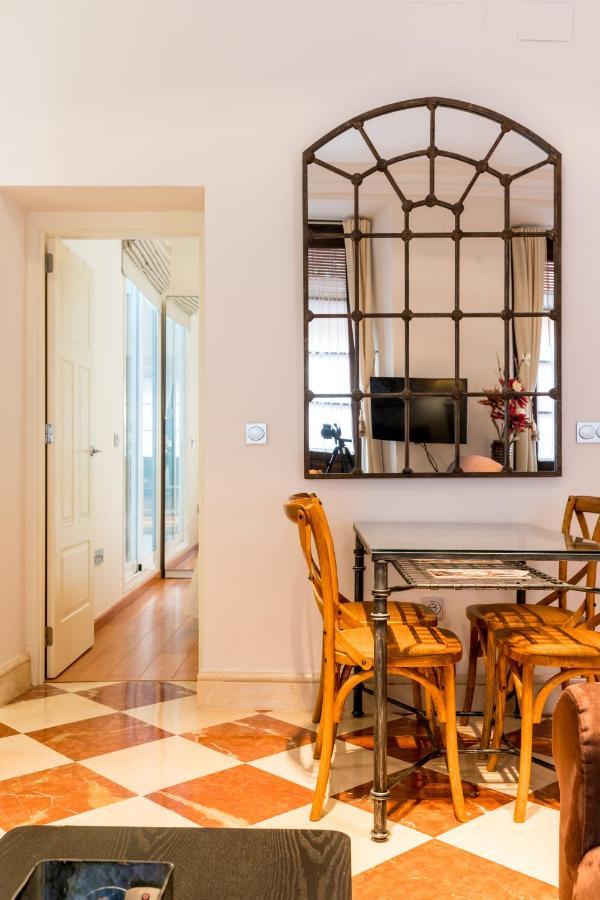 Quevedo Suite 세비야 외부 사진
