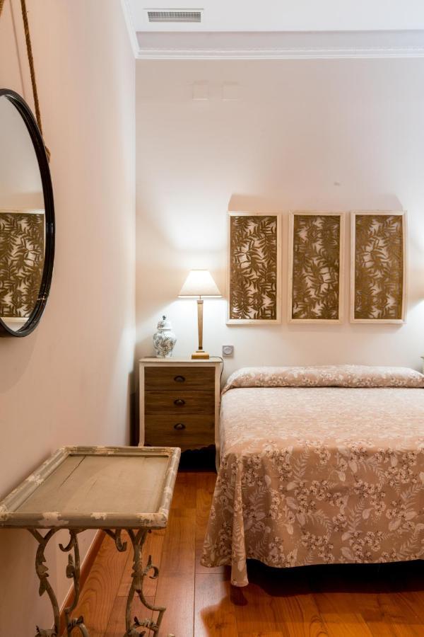 Quevedo Suite 세비야 외부 사진