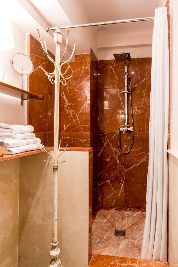 Quevedo Suite 세비야 외부 사진